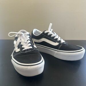 Van's Old Skool Platform Sneakers